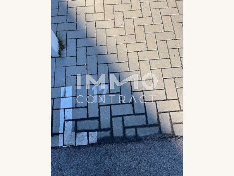 Gewerbeimmobilie Schleinbach: Parkplatz 17 Parkplatz 17