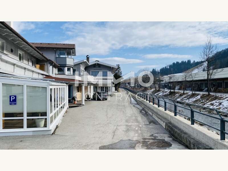 Gastlokal und Fitnessstudio