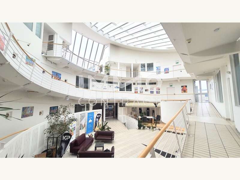 Büro Perchtoldsdorf: 20250401_112402_neu 20250401_112402_neu