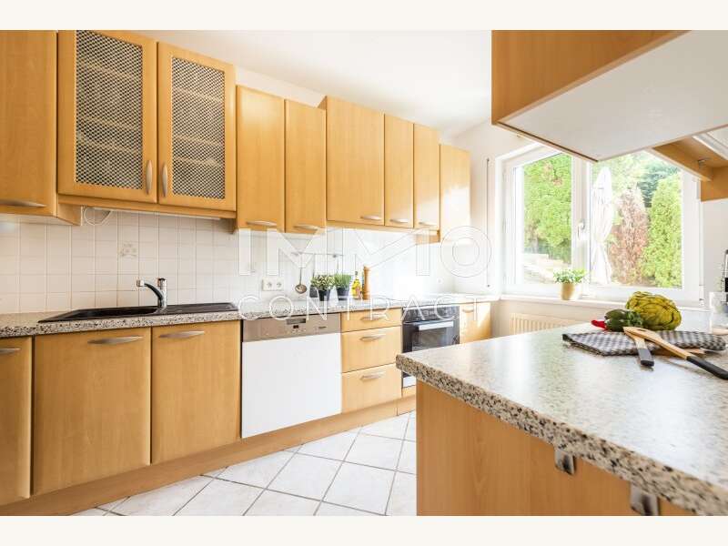 Villa Wien: Mauerbachstrasse 110, 1140 Wien-25 Mauerbachstrasse 110, 1140 Wien-25