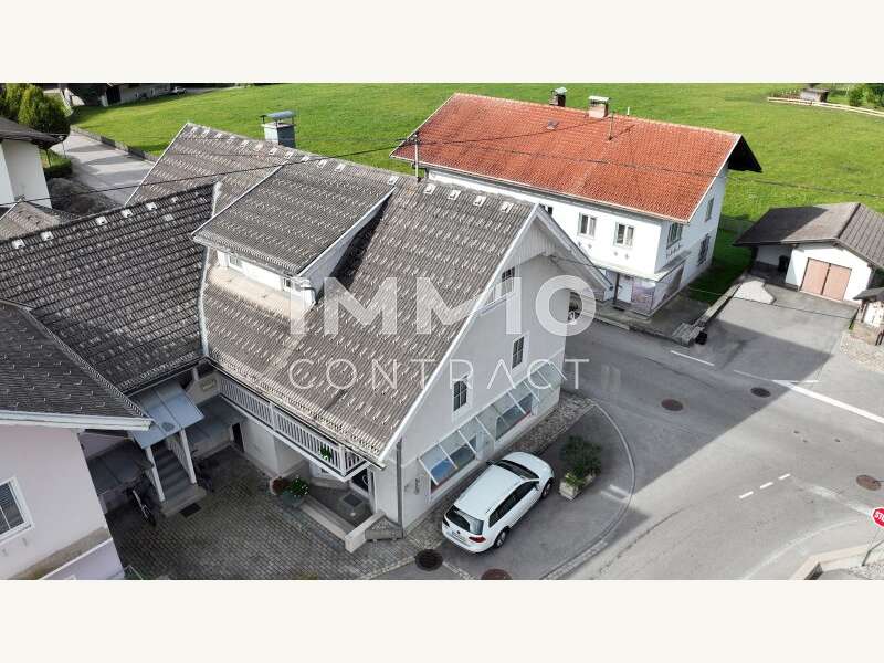 Wohn- und Geschäftshaus Dellach