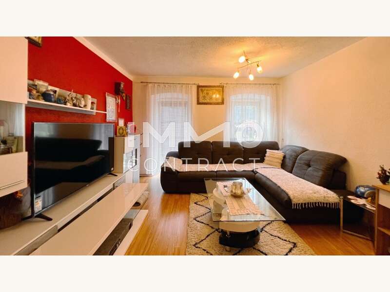 Wohn- und Geschäftshaus Dellach