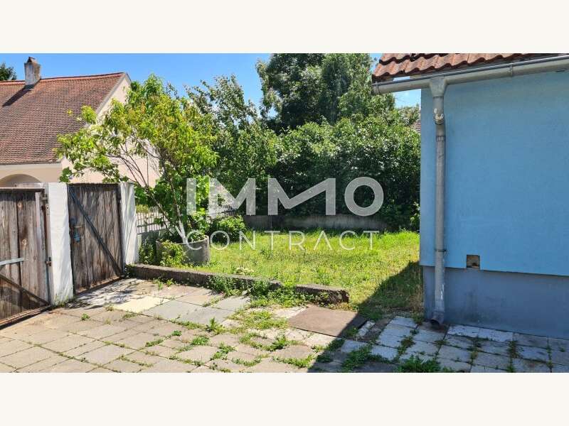 223fad4a-0341-40fd-bf32-df0cbfd16597