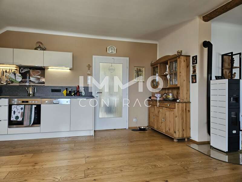 Haus Drosendorf Stadt: DG Küche/Eingang Flur DG Küche/Eingang Flur