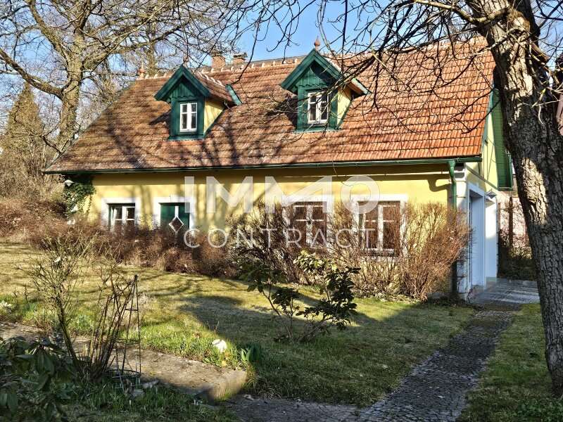 Villa Zwettl-Niederösterreich: Garage 1 Seitenansicht Garage 1 Seitenansicht
