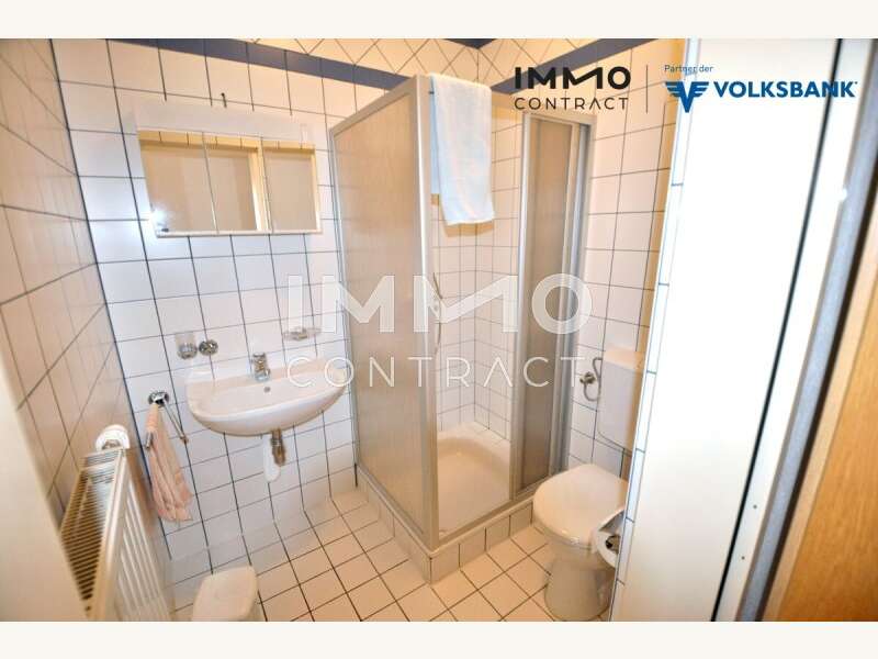 Haus Hannersdorf: Gästezimmer 1 Badezimmer mit WC Gästezimmer 1 Badezimmer mit WC