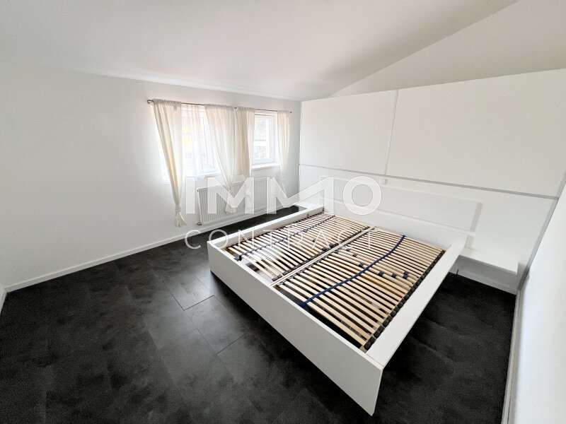Schlafzimmer OG