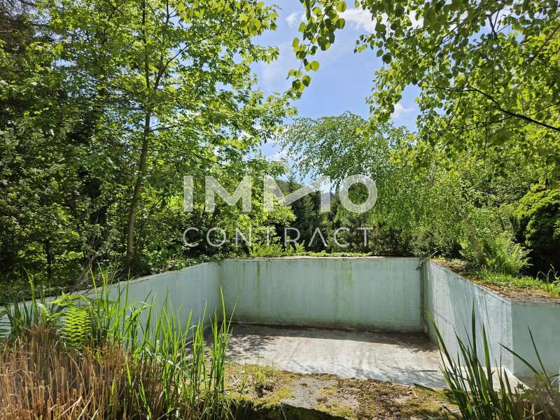 Haus Harbach: Ansicht Pool vor Haus Ansicht Pool vor Haus