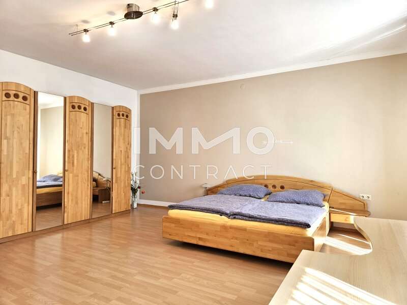 Haus Groß-Siegharts: Wohnung im OG - Schlafzimmer Bild 2 Wohnung im OG - Schlafzimmer Bild 2