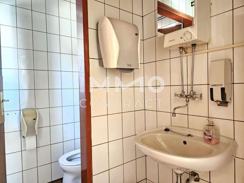 Haus Groß-Siegharts: WC Damen WC Damen