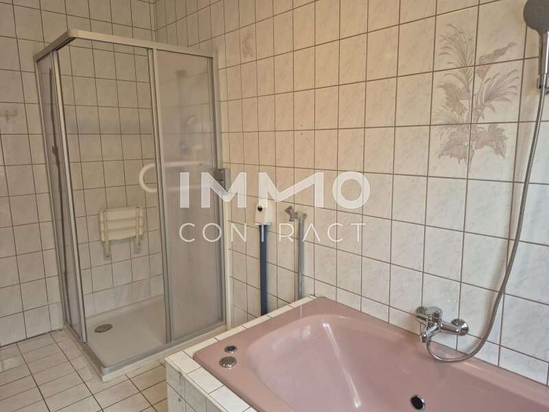 Einfamilienhaus St. Pölten: Badezimmer EG Badezimmer EG