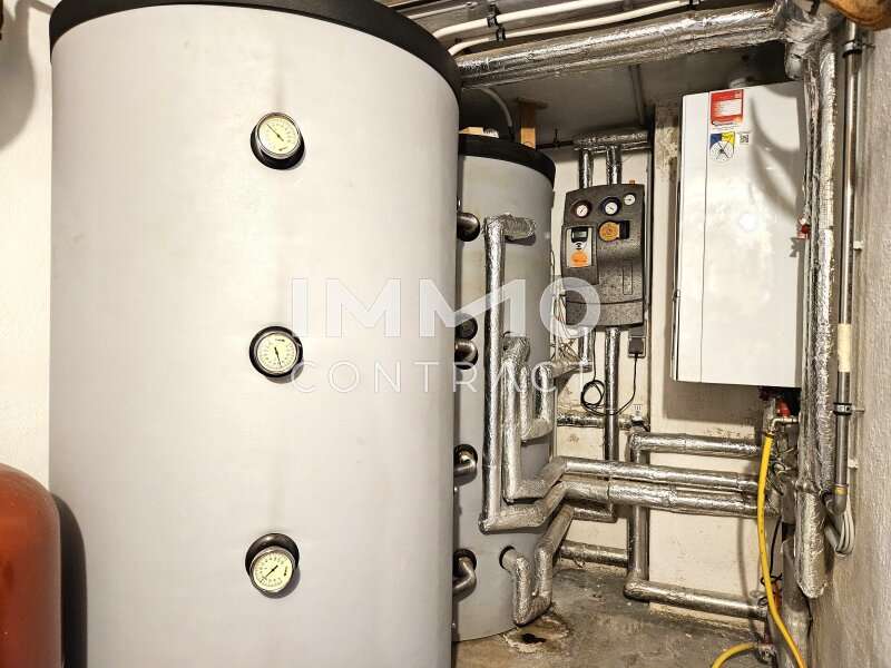 Haus Heidenreichstein: KG Gastherme mit Pufferspeicher für Solaranlage KG Gastherme mit Pufferspeicher für Solaranlage