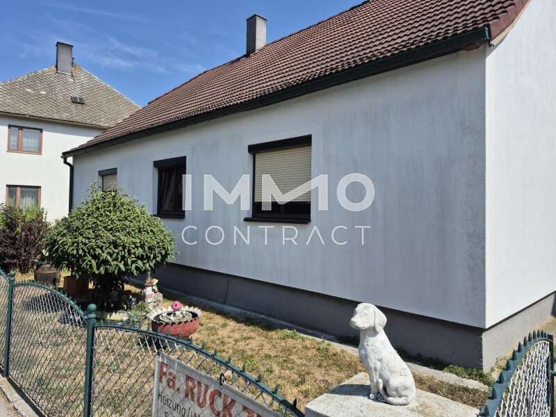 Einfamilienhaus Ober-Grafendorf: Straßenansicht Straßenansicht
