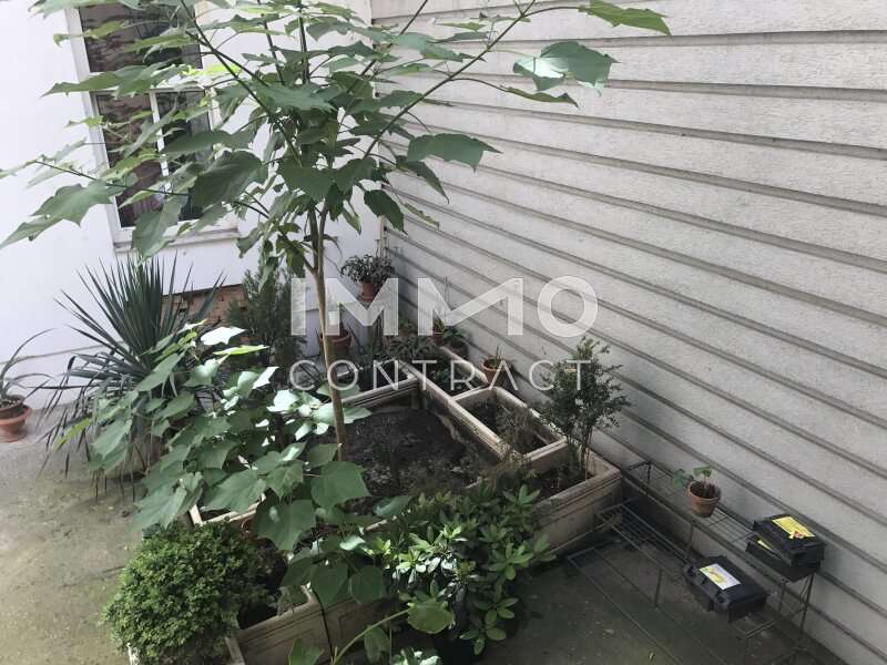 Terrassenwohnung Wien: Grüner Innenhof Grüner Innenhof
