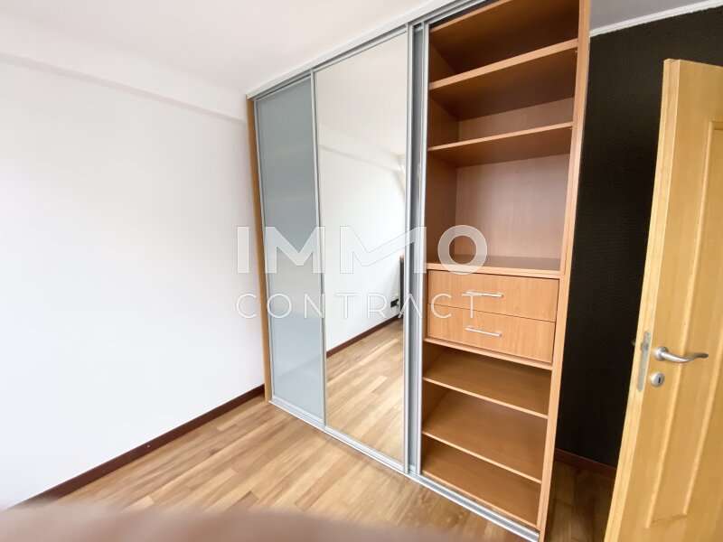 Terrassenwohnung Wien: Hochwertige Schrankwand Hochwertige Schrankwand