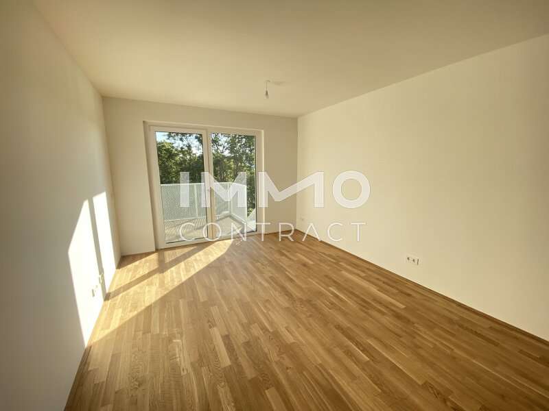 Mietwohnung Wien: Wohnesszimmer mit Balkon Wohnesszimmer mit Balkon