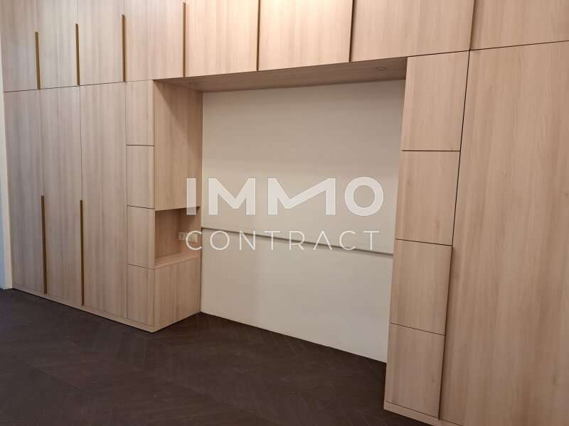 Einbaumöbel im 1. Schlafzimmer