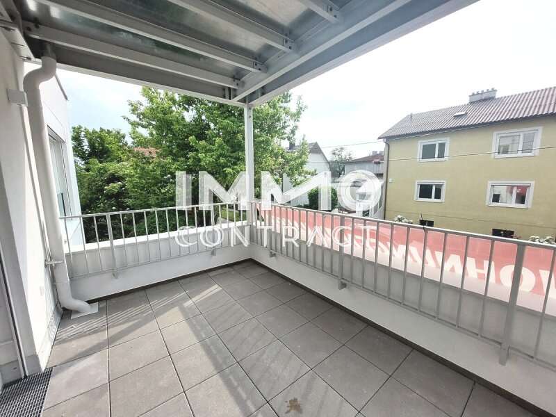 Neulaa Top 7 Balkon