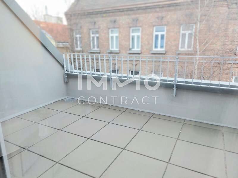 Dachgeschosswohnung Lanzendorf: 1000001895 1000001895