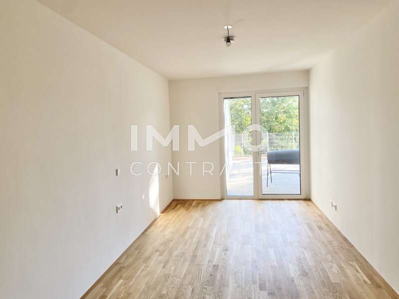 Schlafzimmer 2mit Zugang zur Terrasse