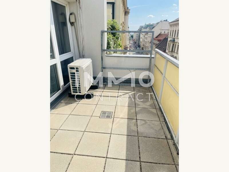 Eigentumswohnung Wien: Balkon 2/ von Wohnzimmer Balkon 2/ von Wohnzimmer