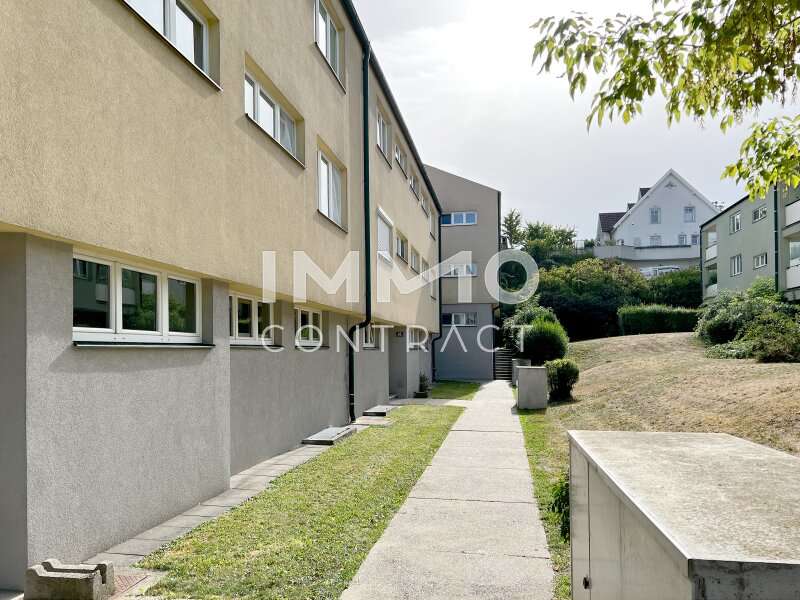 Eigentumswohnung Krems an der Donau: Zugang Aussenanlage Zugang Aussenanlage