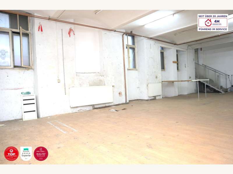 Durchsicht vom Mittelpunkt auf die rechte Seite