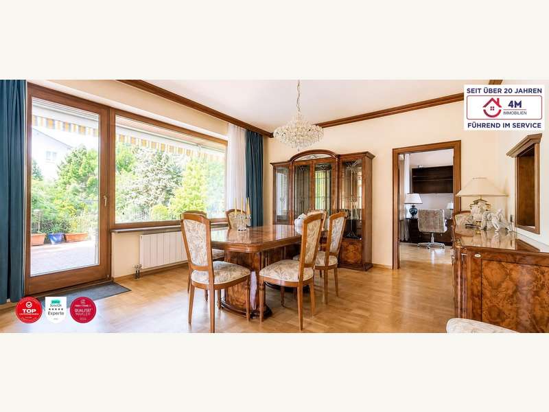 Einfamilienhaus Wien: Essbereich im Wohnsalon Essbereich im Wohnsalon