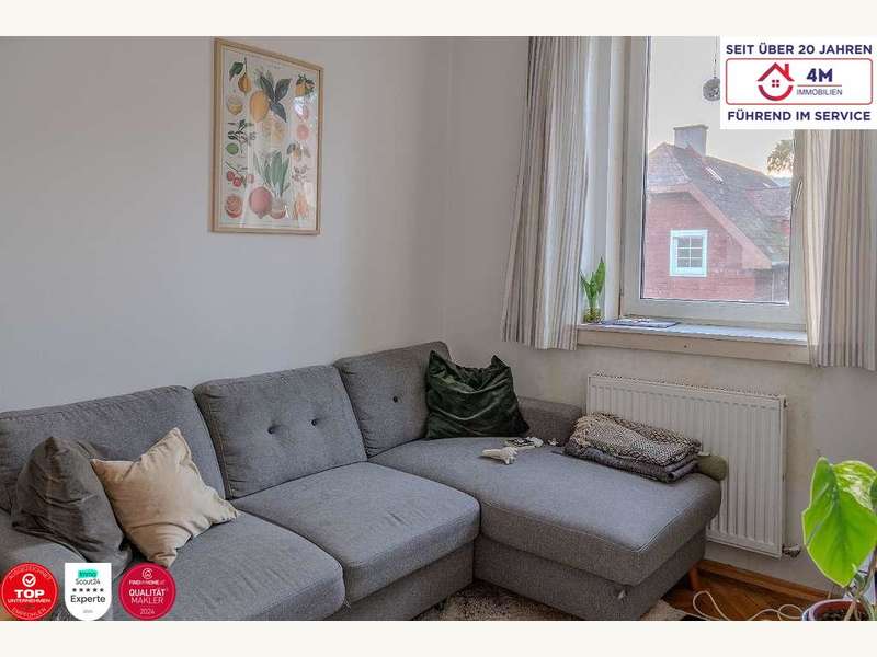 Mehrfamilienhaus Wien: Wohnzimmer 1.Stock Wohnzimmer 1.Stock