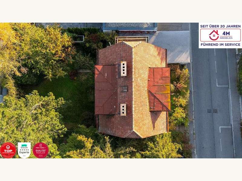 Mehrfamilienhaus Wien: Dach Dach