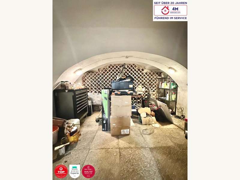 Landhaus Buch-St. Magdalena: Wein Keller Wein Keller