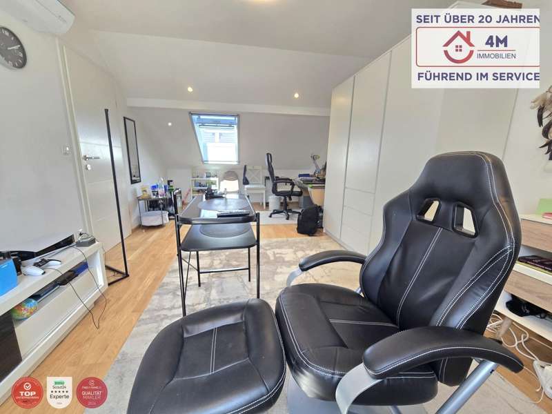 Einfamilienhaus Oeynhausen: Dachgeschoß Zimmer Dachgeschoß Zimmer