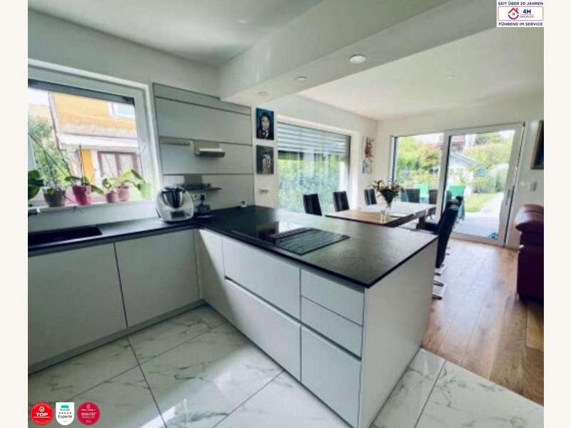 Mehrfamilienhaus Wien: Küche Küche