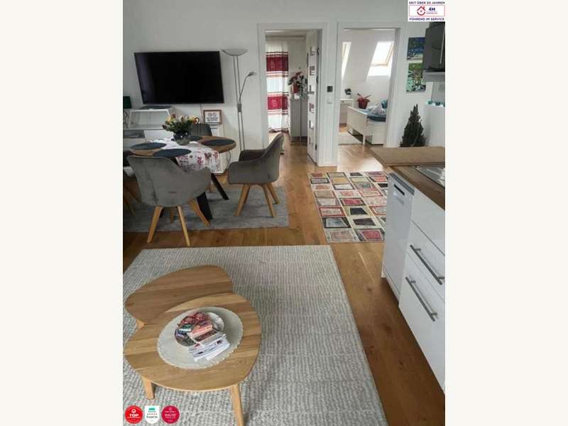 Mehrfamilienhaus Wien: Wohnzimmer 2 Wohnzimmer 2