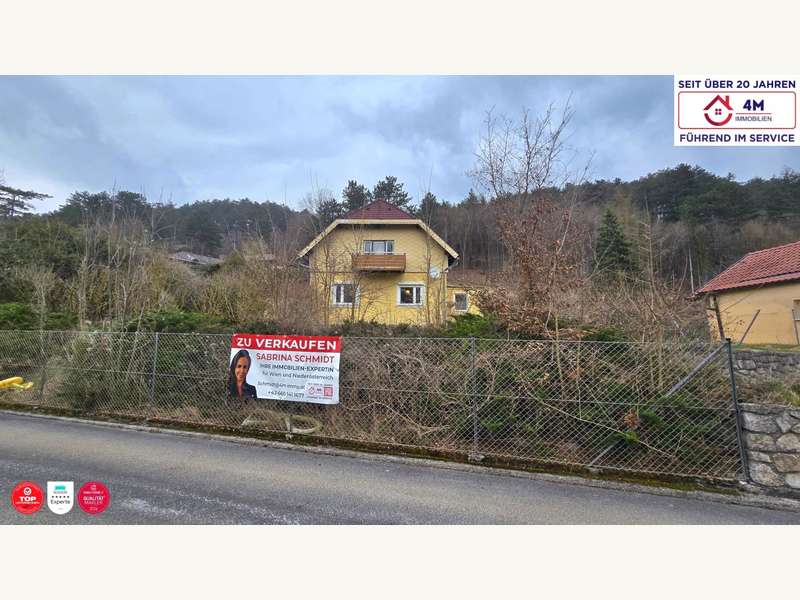Einfamilienhaus Thenneberg: Haus Außenbereich Haus Außenbereich
