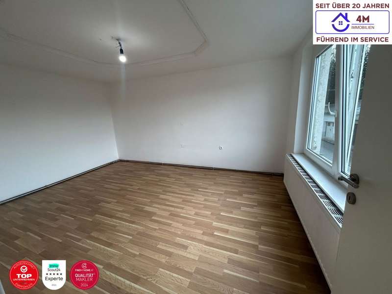 Mehrfamilienhaus Gänserndorf: Zimmer 2 Zimmer 2
