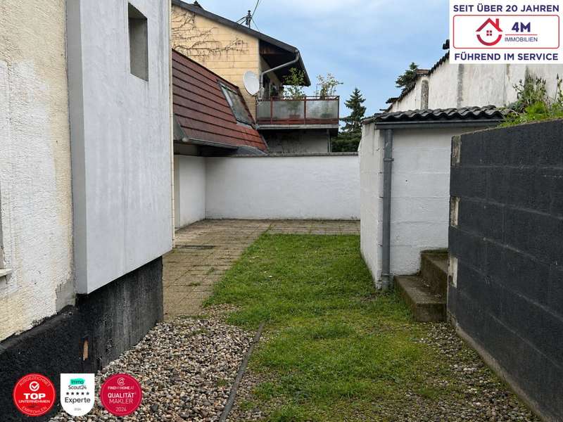 Mehrfamilienhaus Gänserndorf: Garten Garten