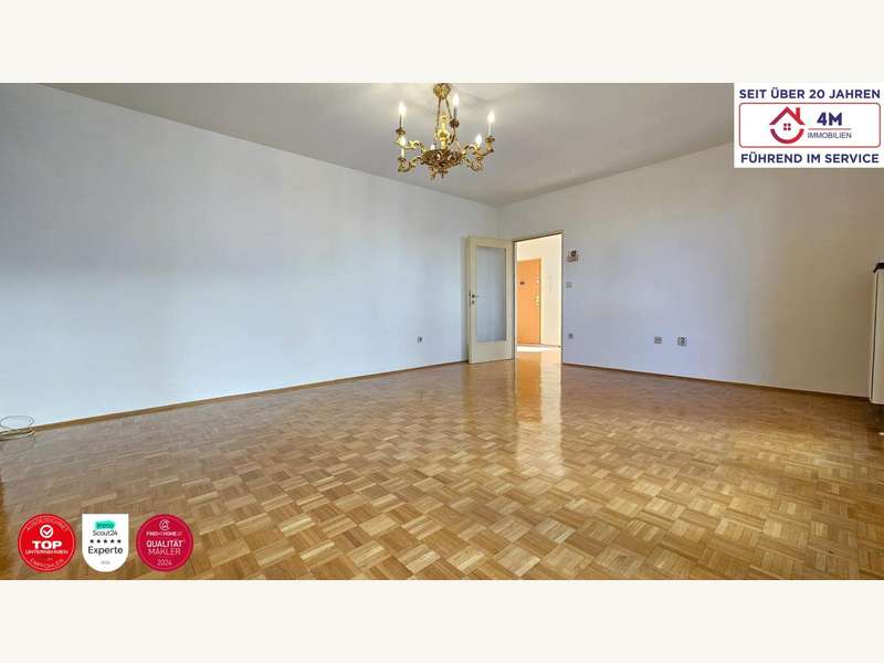 Eigentumswohnung Baden: Wohnzimmer Wohnzimmer