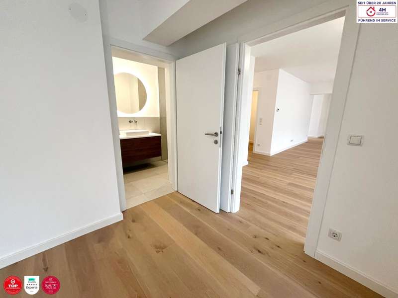 Penthouse Wien: Bad im Zimmer Bad im Zimmer