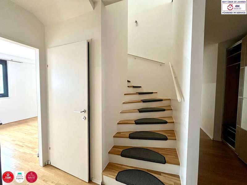 Maisonette Wien: Stiege Stiege