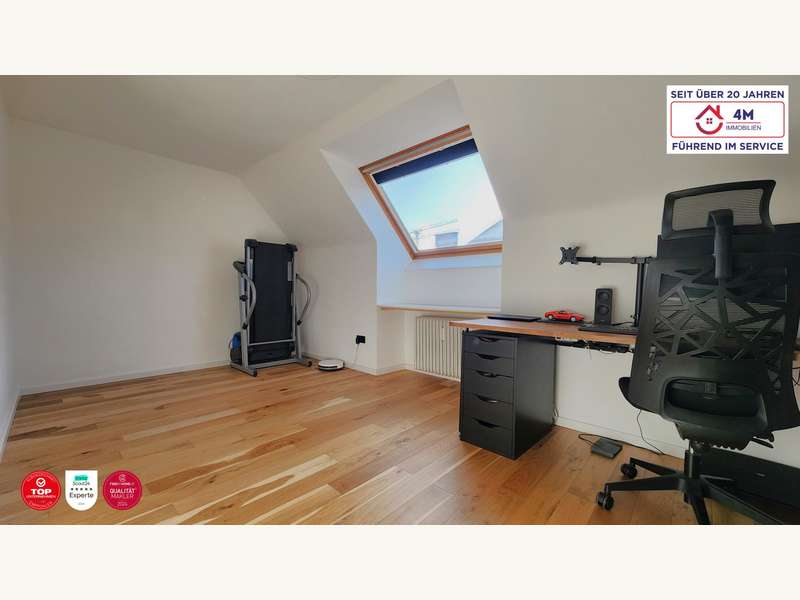 Büro / Kinderzimmer