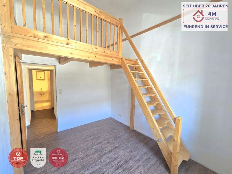 Terrassenwohnung Wien: Zimmer mit Galerie Zimmer mit Galerie