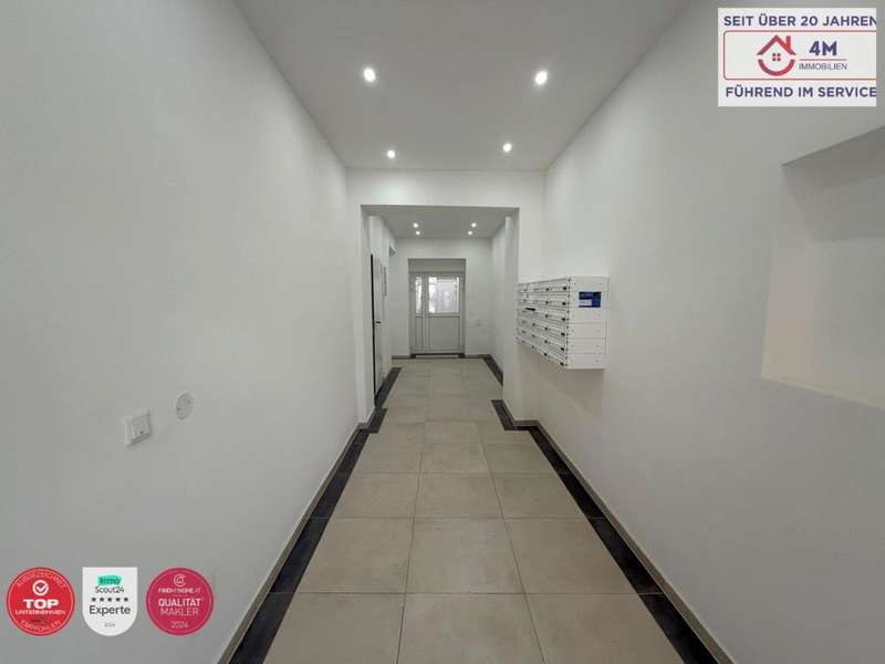 Eigentumswohnung Wien: Hauseingang Hauseingang