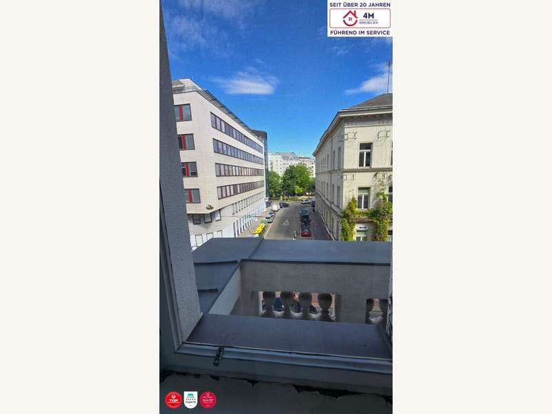 Ausblick kleiner Balkon