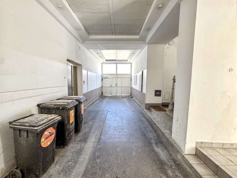 Halle in Wien - Bild 20