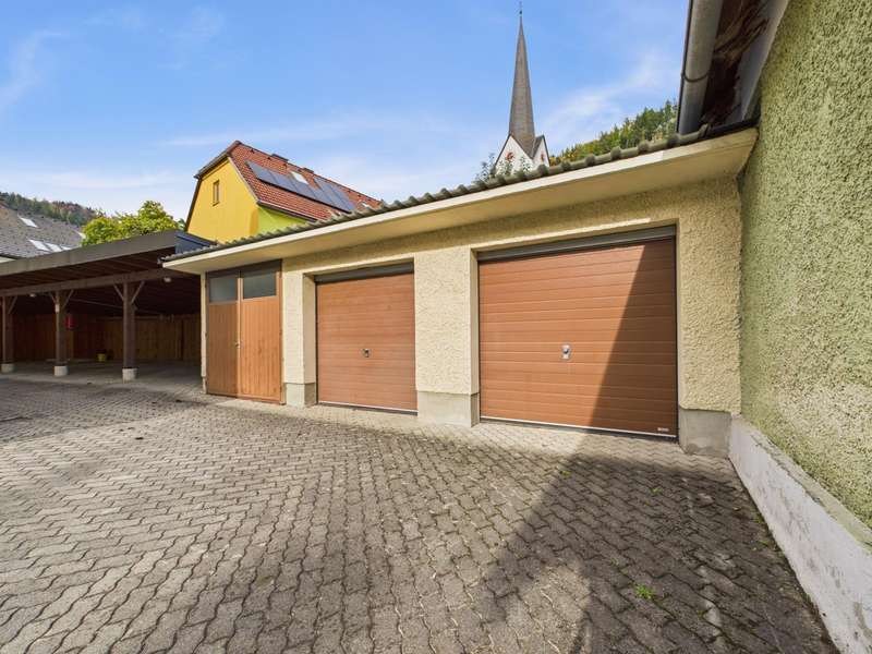 CAM04191G0-PR0066-STILL003