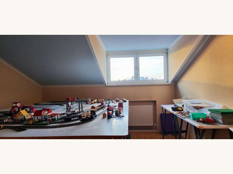 ZImmer Dachgeschoss 2