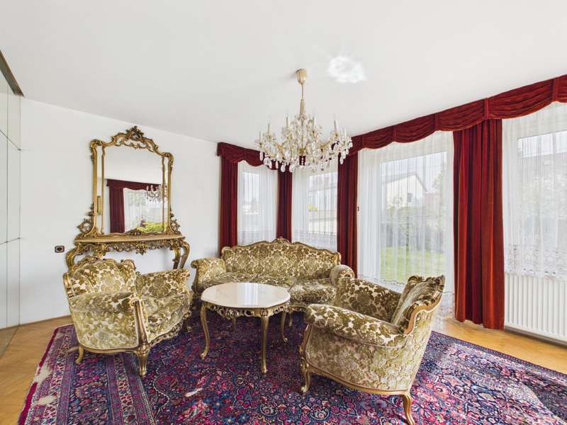 CAM04191G0-PR0091-STILL003