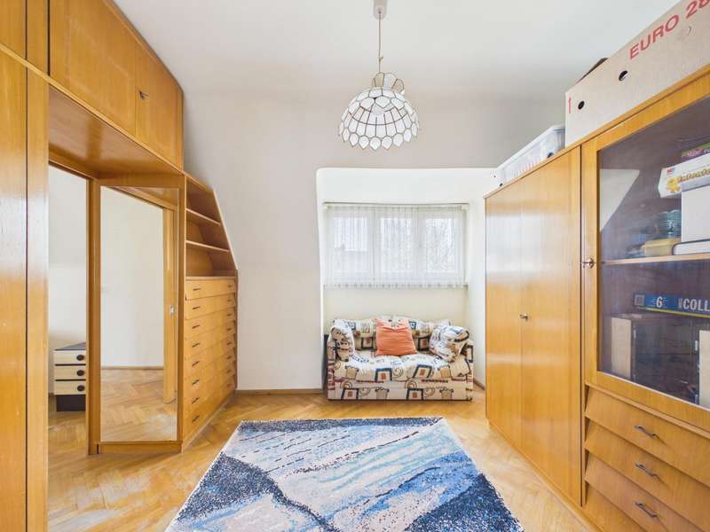 CAM04191G0-PR0091-STILL016