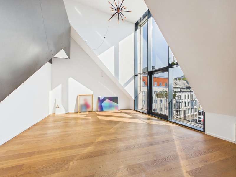 Penthouse Linz: CAM04191G0-PR0105-STILL001 CAM04191G0-PR0105-STILL001